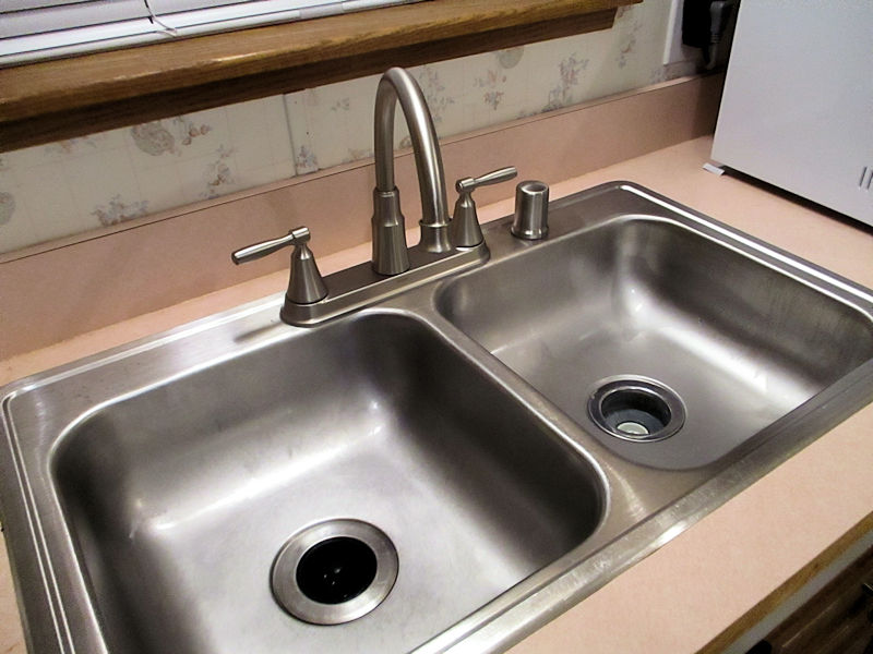 20210223 1836 New Kitchen Faucet.jpg